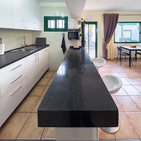 Playa Park 17, Charming One Bed 公寓 卡门港